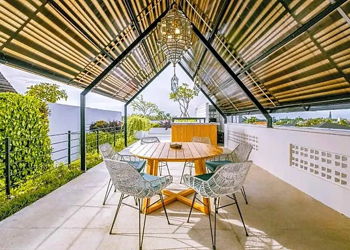 Pleasant 3 Bedroom With Garden View Ir31 Canggu (Bali)