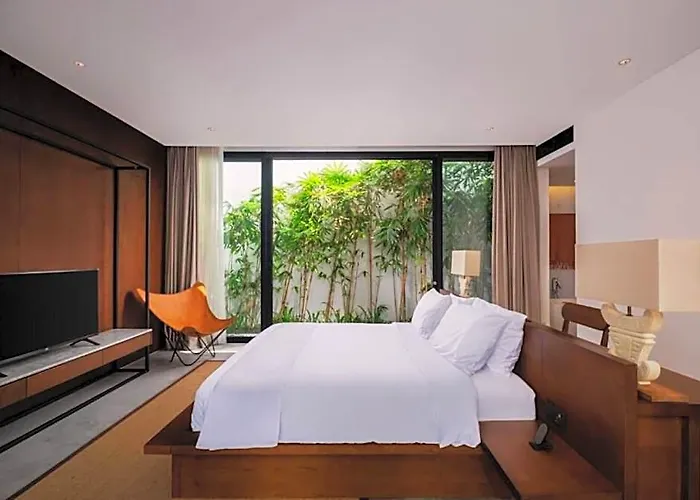 Pleasant 3 Bedroom With Garden View Ir31 *